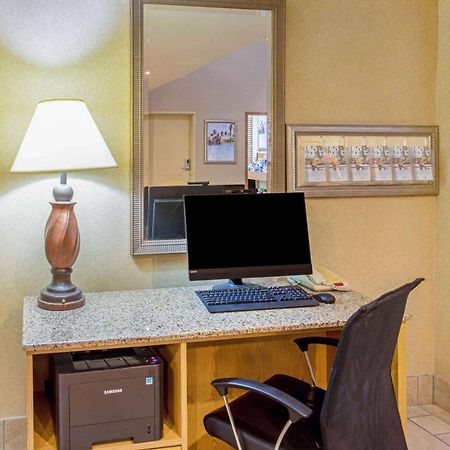 Hotel La Quinta By Wyndham Appleton College Avenue Zewnętrze zdjęcie