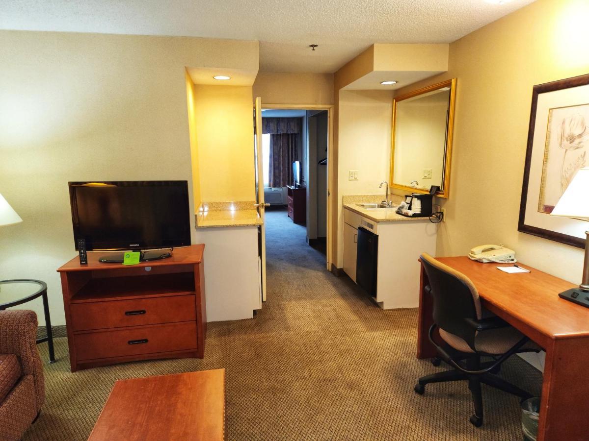 Hotel La Quinta By Wyndham Appleton College Avenue Zewnętrze zdjęcie
