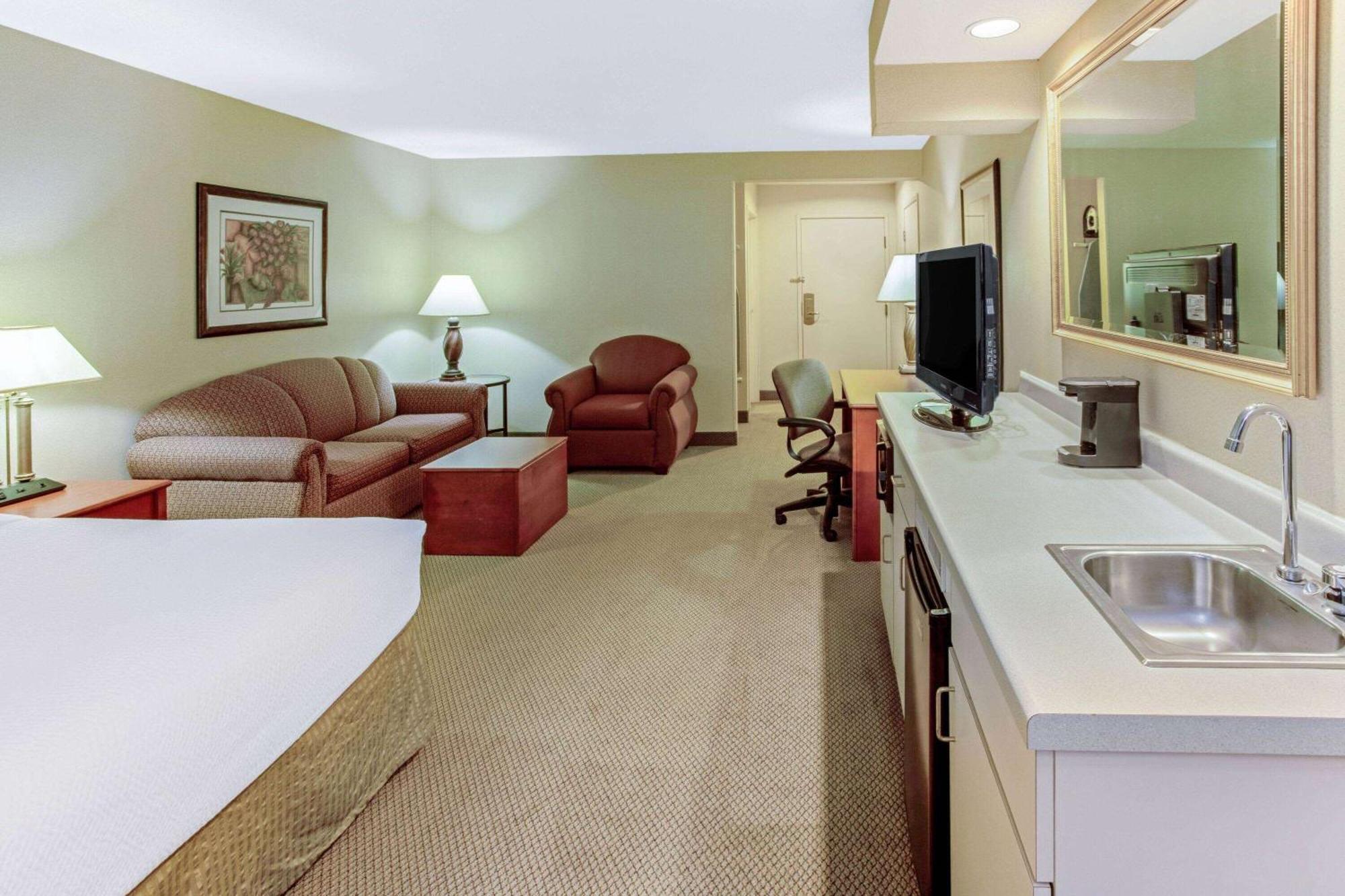 Hotel La Quinta By Wyndham Appleton College Avenue Zewnętrze zdjęcie