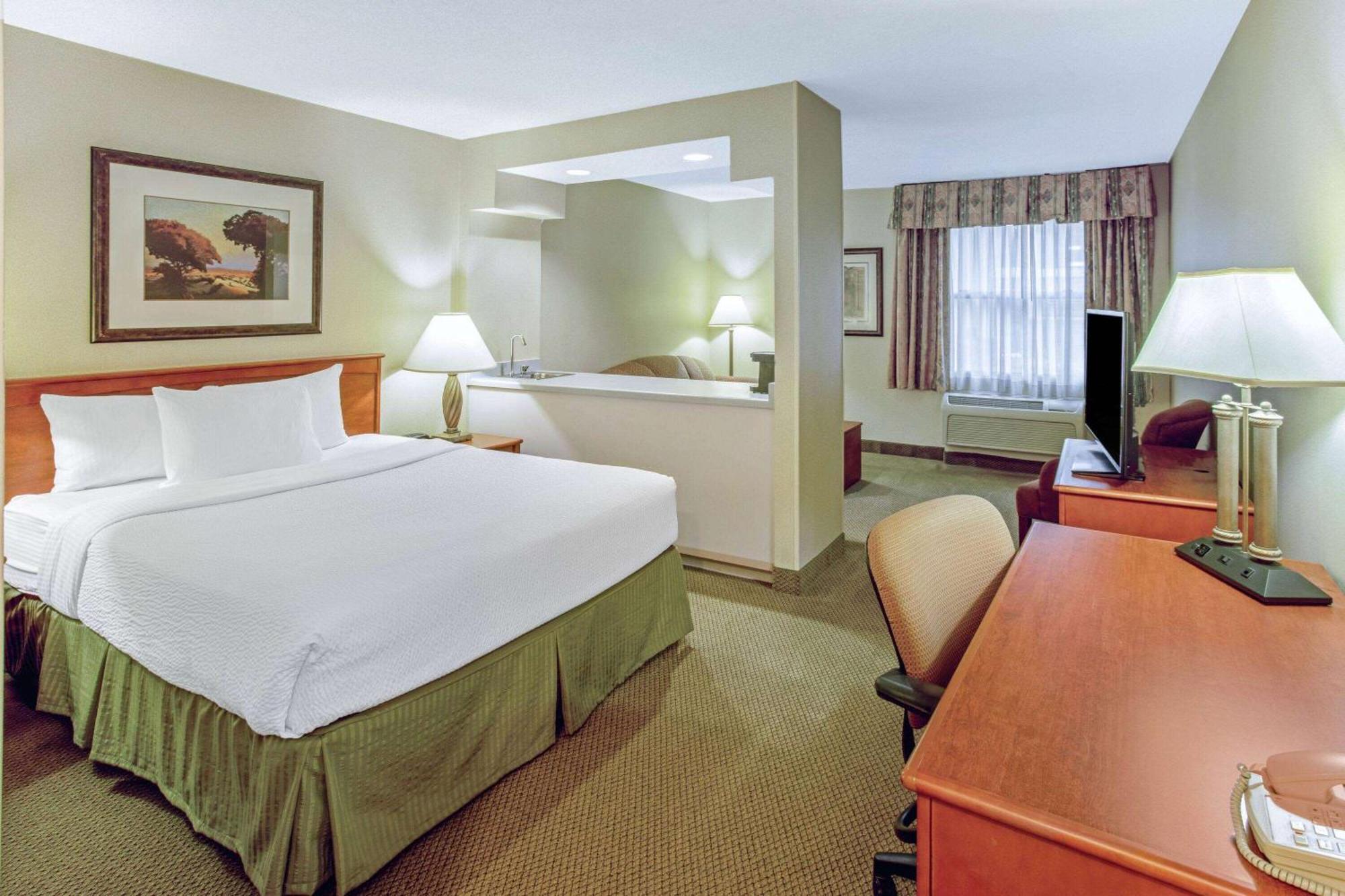 Hotel La Quinta By Wyndham Appleton College Avenue Zewnętrze zdjęcie